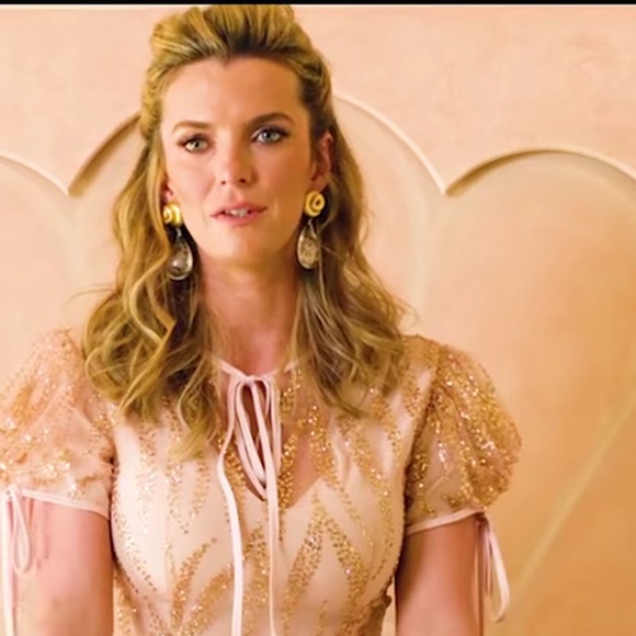 Stunning Matte Gold Swirl Top with Blue Stone Drop Earrings-Boutique - Picture 9 of 11